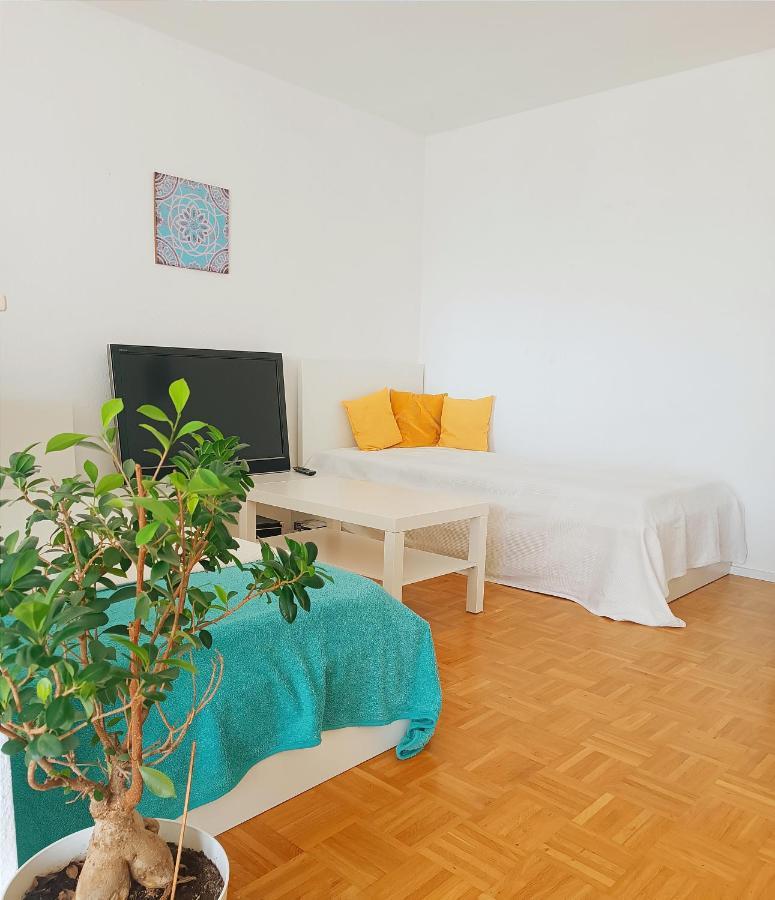 Sonniges 2-Zimmer-Gartenapartment بيتنهيم بيسنغين المظهر الخارجي الصورة