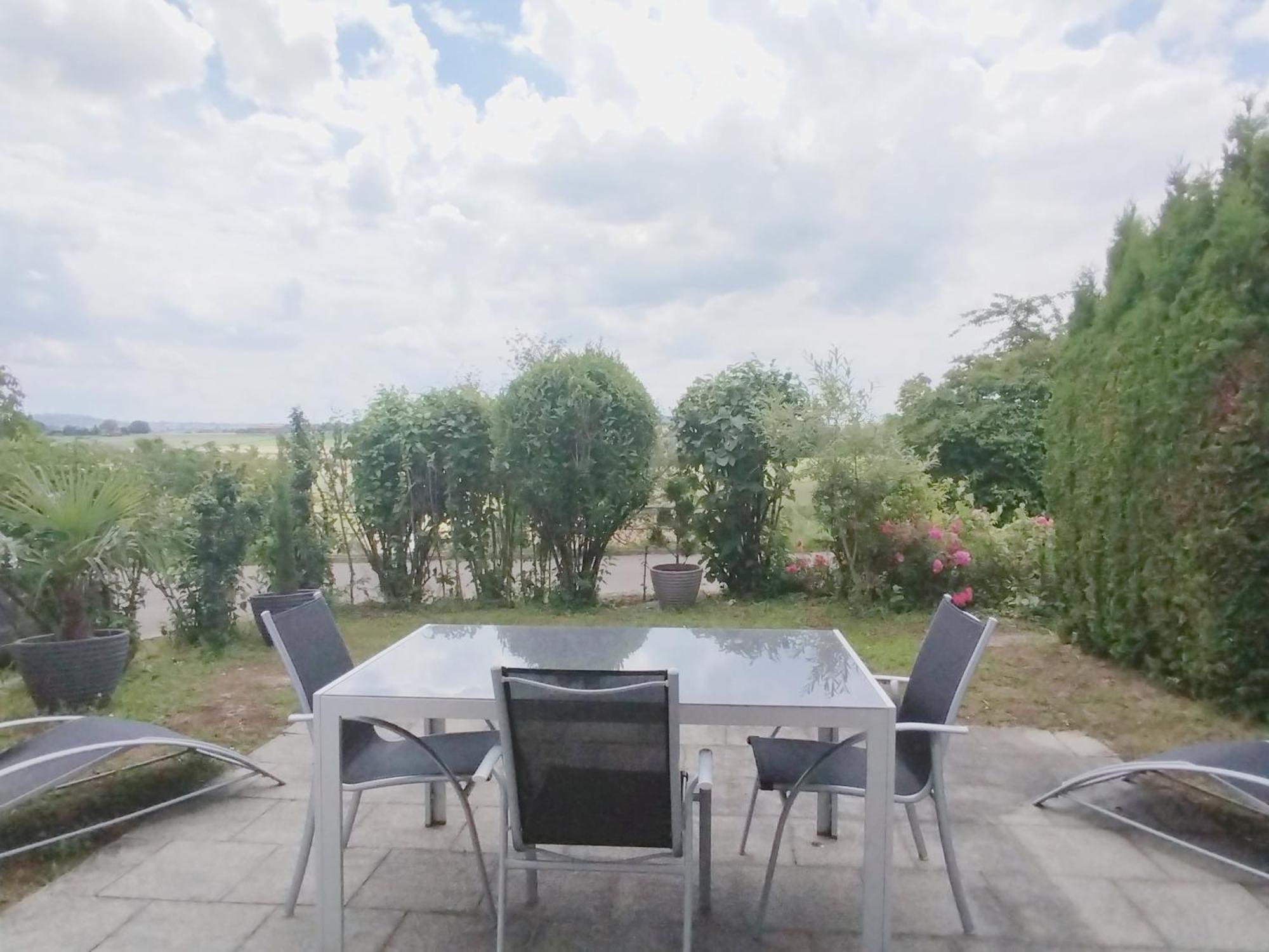 Sonniges 2-Zimmer-Gartenapartment بيتنهيم بيسنغين المظهر الخارجي الصورة